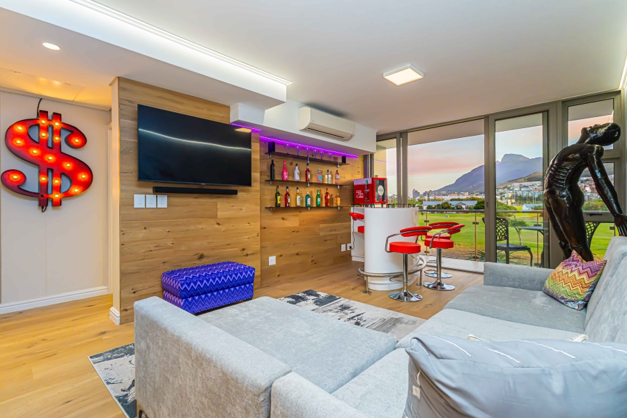 To Let 2 Bedroom Property for Rent in Mouille Point Western Cape